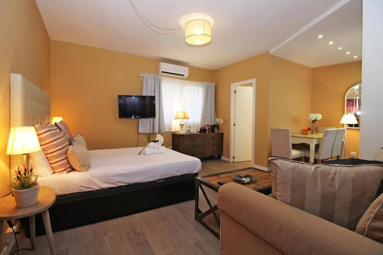 Del Parque Flats Suite Malagueta Màlaga 0*,